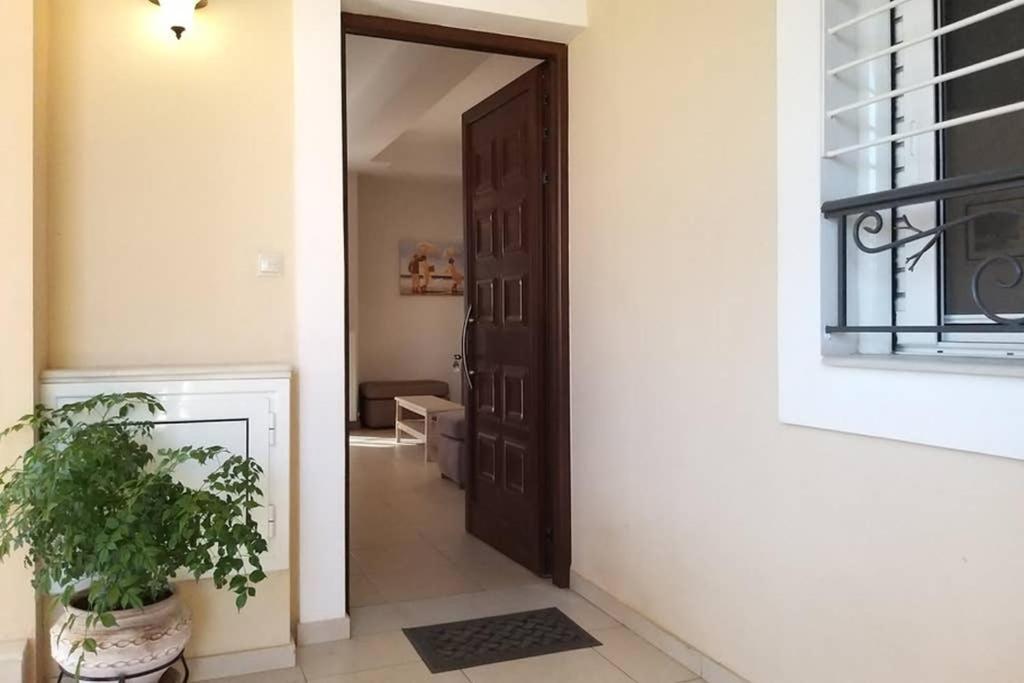 New, Modern, Bright And Independent Apartment 83 M2, With Garden, 5Min To The Beach And The City Center كالاماتا المظهر الخارجي الصورة