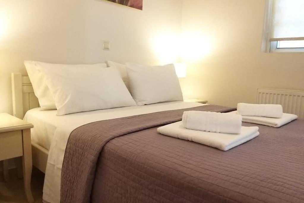 New, Modern, Bright And Independent Apartment 83 M2, With Garden, 5Min To The Beach And The City Center كالاماتا المظهر الخارجي الصورة